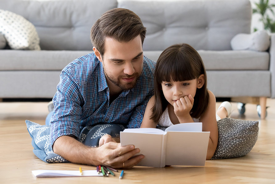 Hands-on fatherhood in action in Bahrain