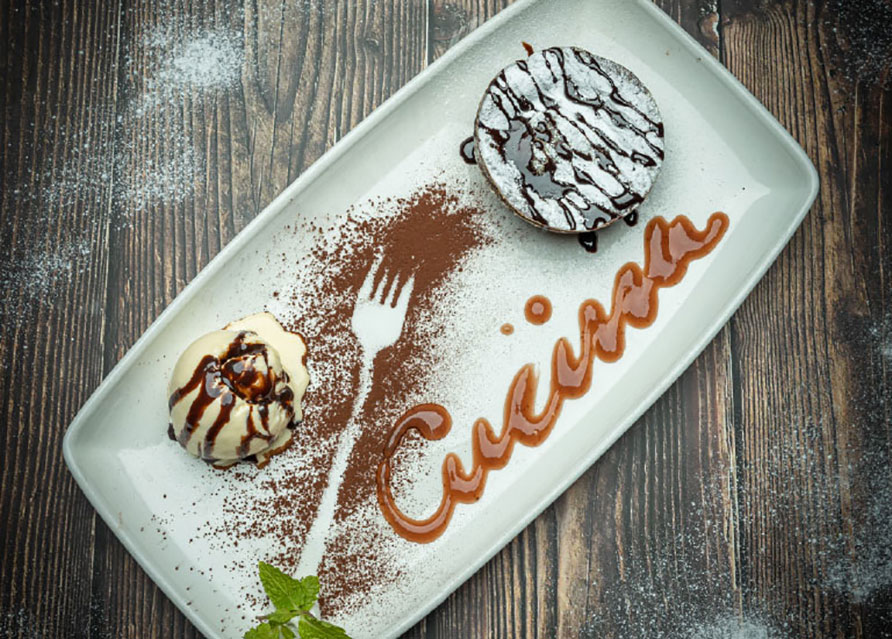 Torta Al Cioccolato Fondante with ice cream