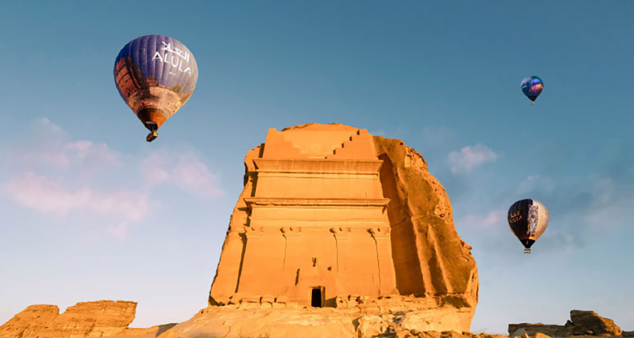 Hot air balloon ride Hegra AlUla
