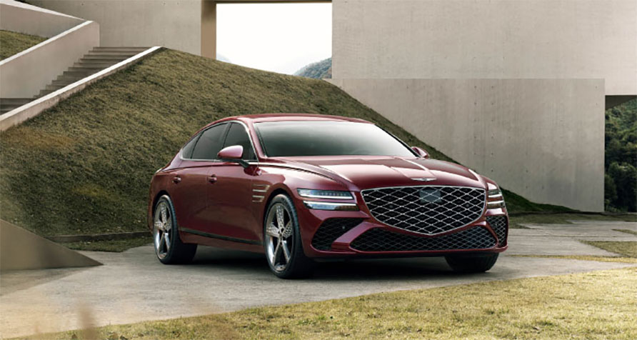 Genesis G80 dual-mesh grille design Oman