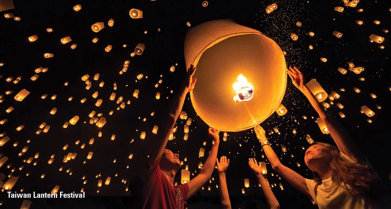 Kaohsiung Lantern Festival by Love River