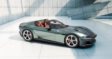 Ferrari 12Cilindri Spider Makes Glamorous Regional Premiere